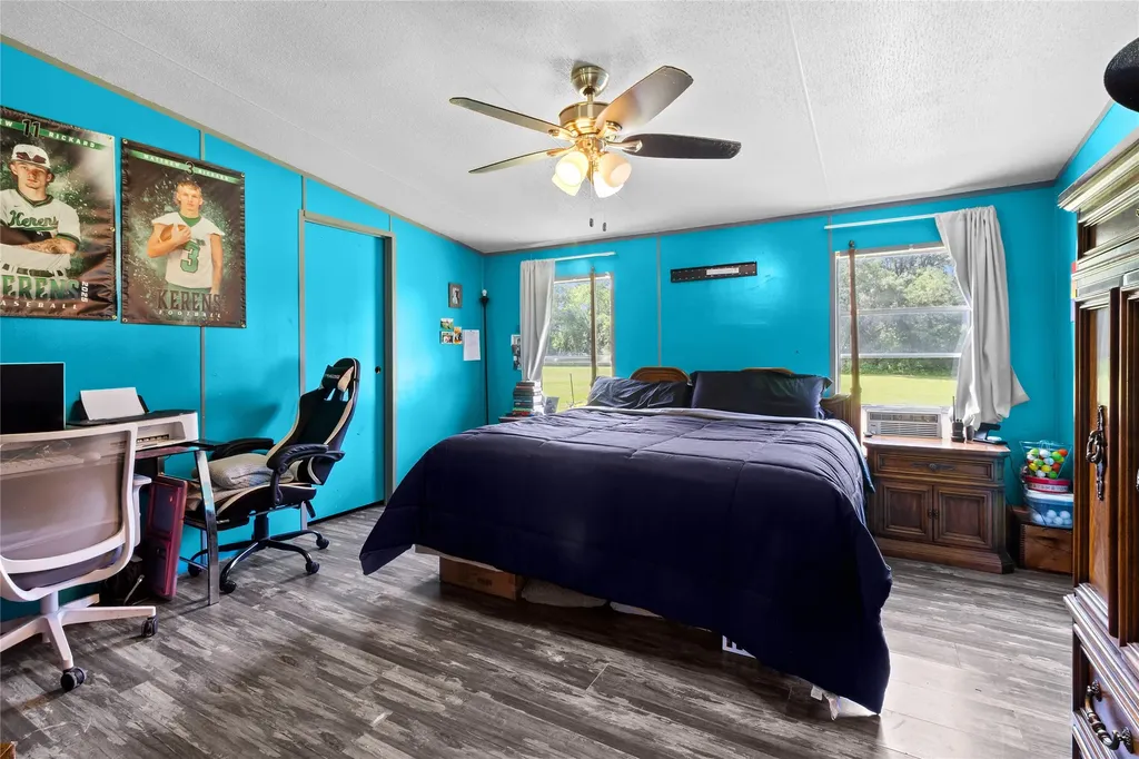 1501 2nd Street Kerens TX 75144