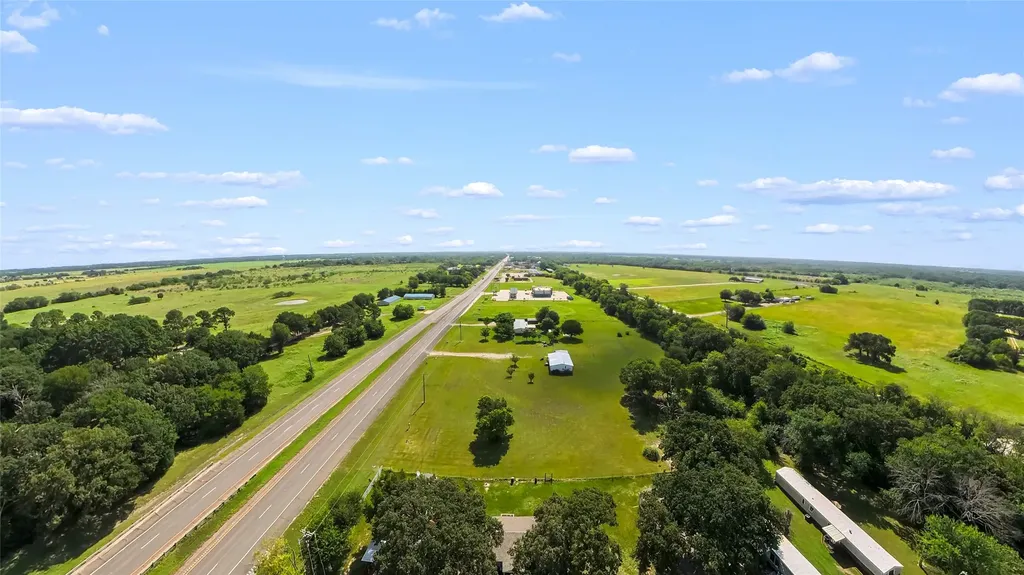 1501 2nd Street Kerens TX 75144