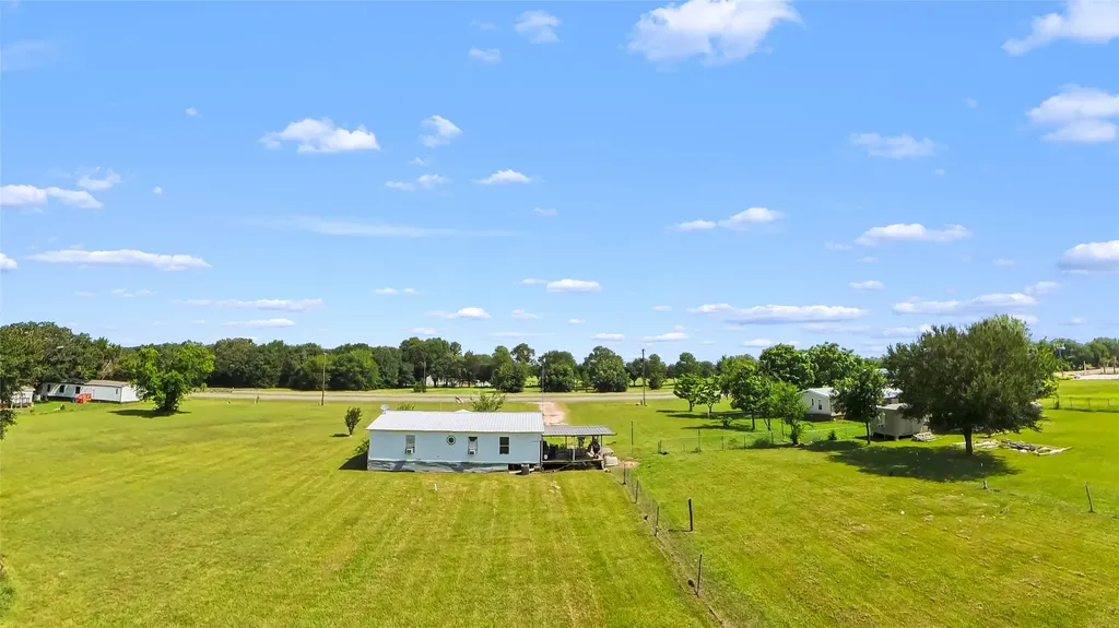 1501 2nd Street Kerens TX 75144