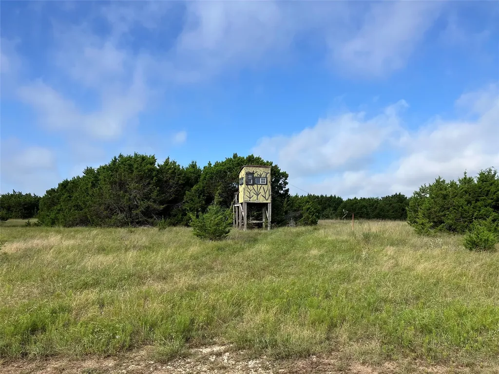 1054 Cr 3415 Clifton TX 76634