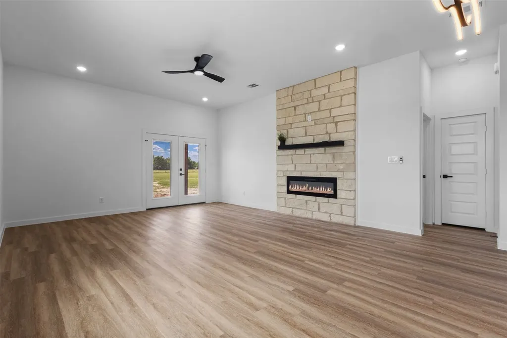 5522 County Road 3521 Quinlan TX 75474