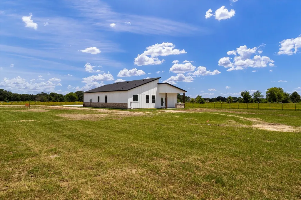 5522 County Road 3521 Quinlan TX 75474