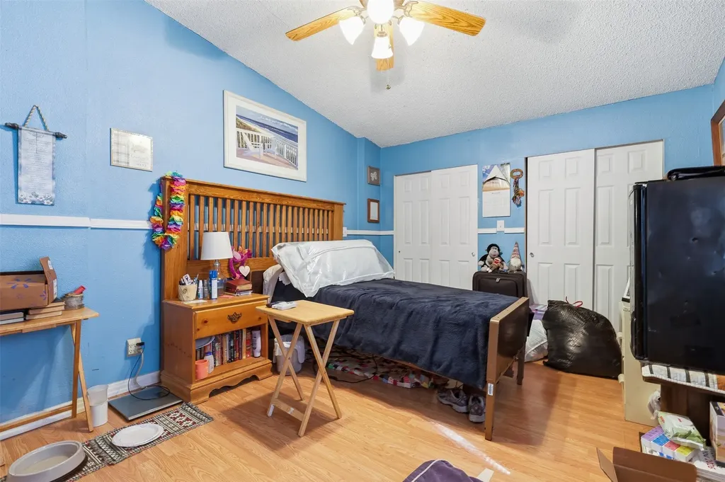 1135 County Road 2005 Glen Rose TX 76690