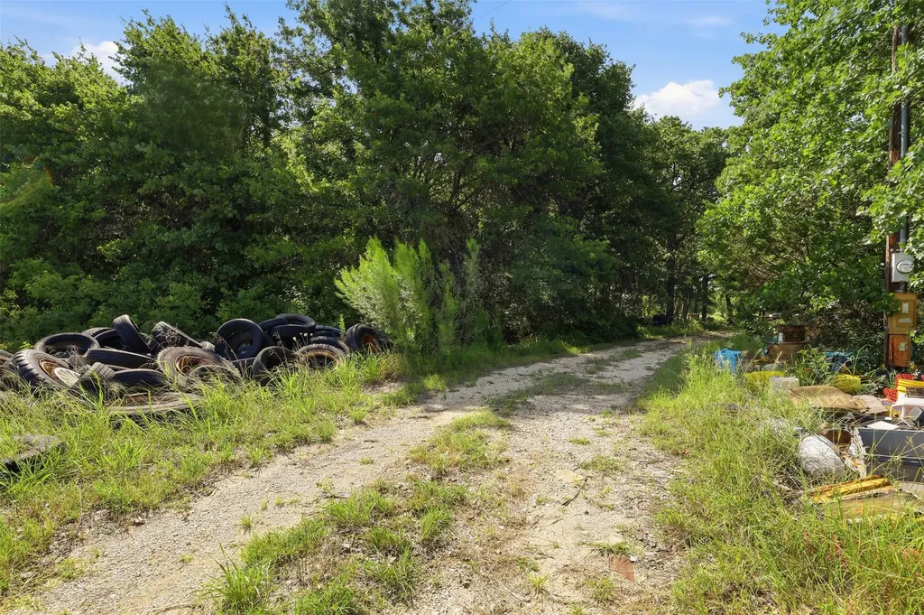 1135 County Road 2005 Glen Rose TX 76690