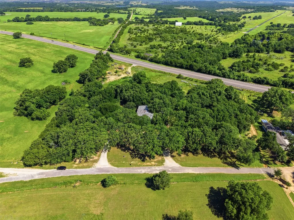 1135 County Road 2005 Glen Rose TX 76690