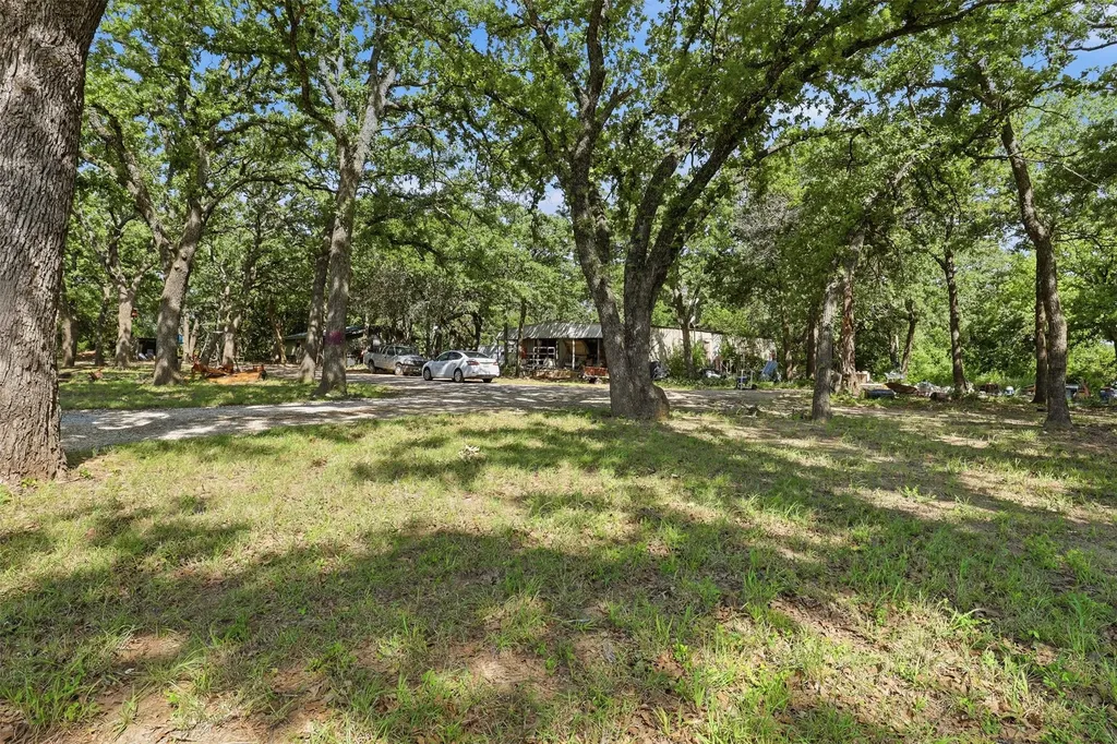1135 County Road 2005 Glen Rose TX 76690