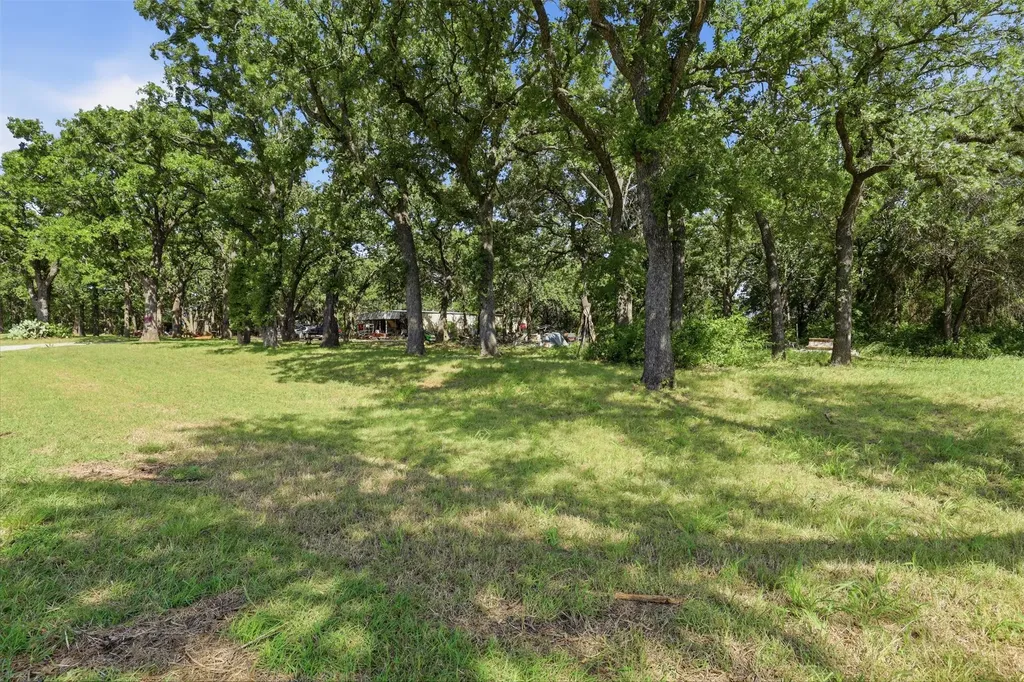 1135 County Road 2005 Glen Rose TX 76690