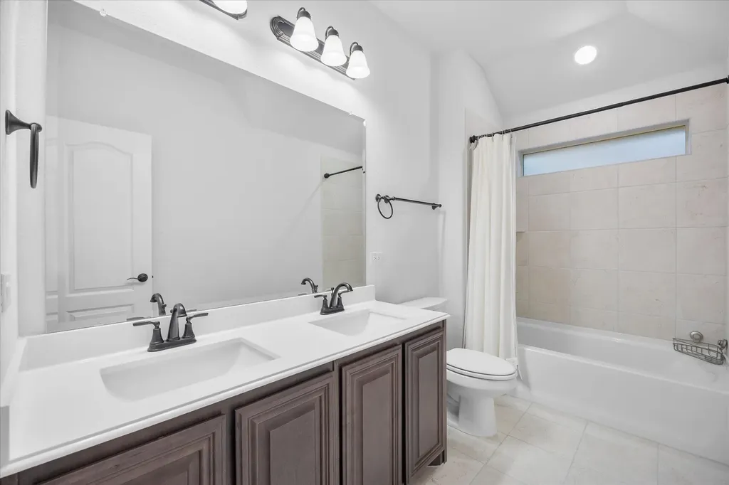 1904 Frediano Lane Mclendon Chisholm TX 75032