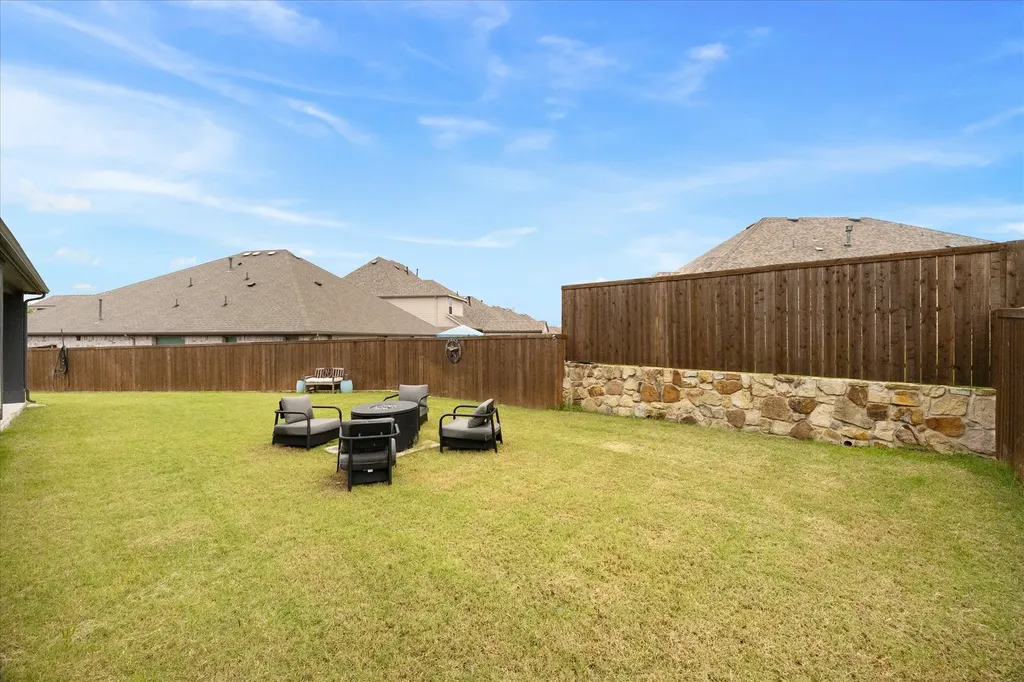1904 Frediano Lane Mclendon Chisholm TX 75032