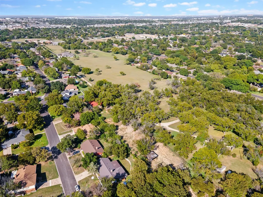 4000 Pecan Lane Benbrook TX 76116
