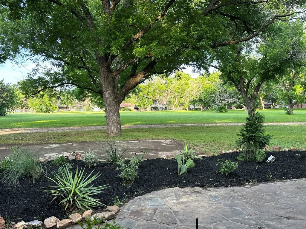 4000 Pecan Lane Benbrook TX 76116