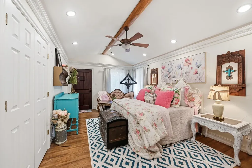 4000 Pecan Lane Benbrook TX 76116