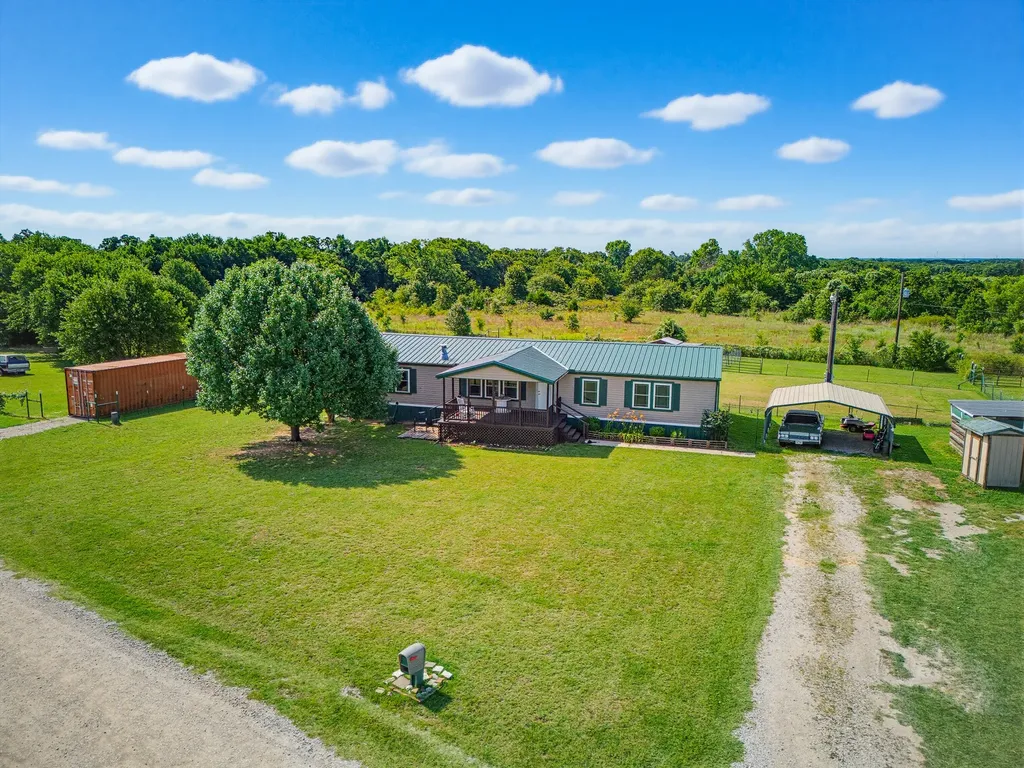 212 Private Road 1307 Bridgeport TX 76426