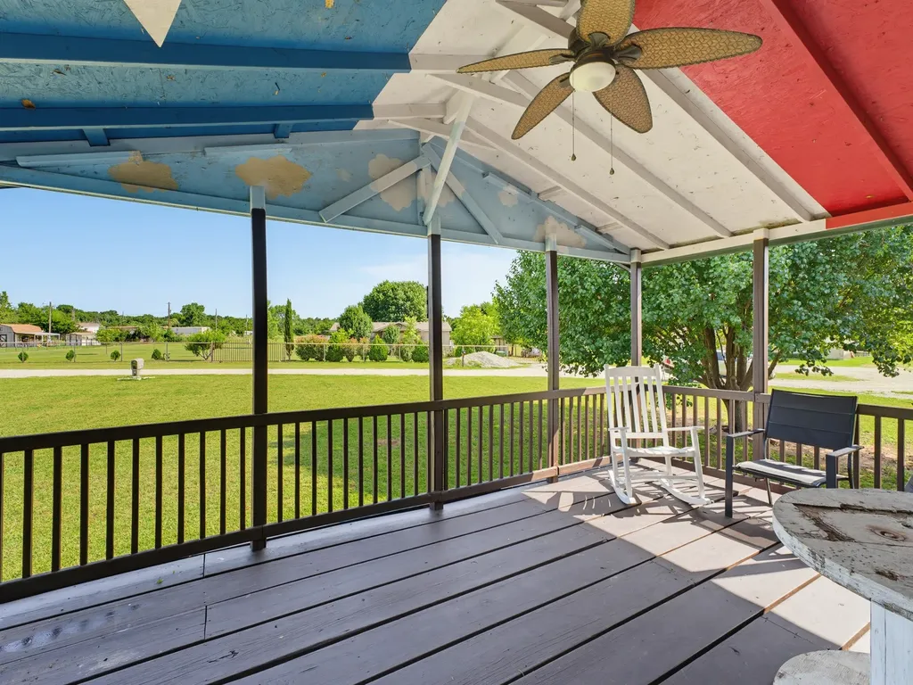 212 Private Road 1307 Bridgeport TX 76426