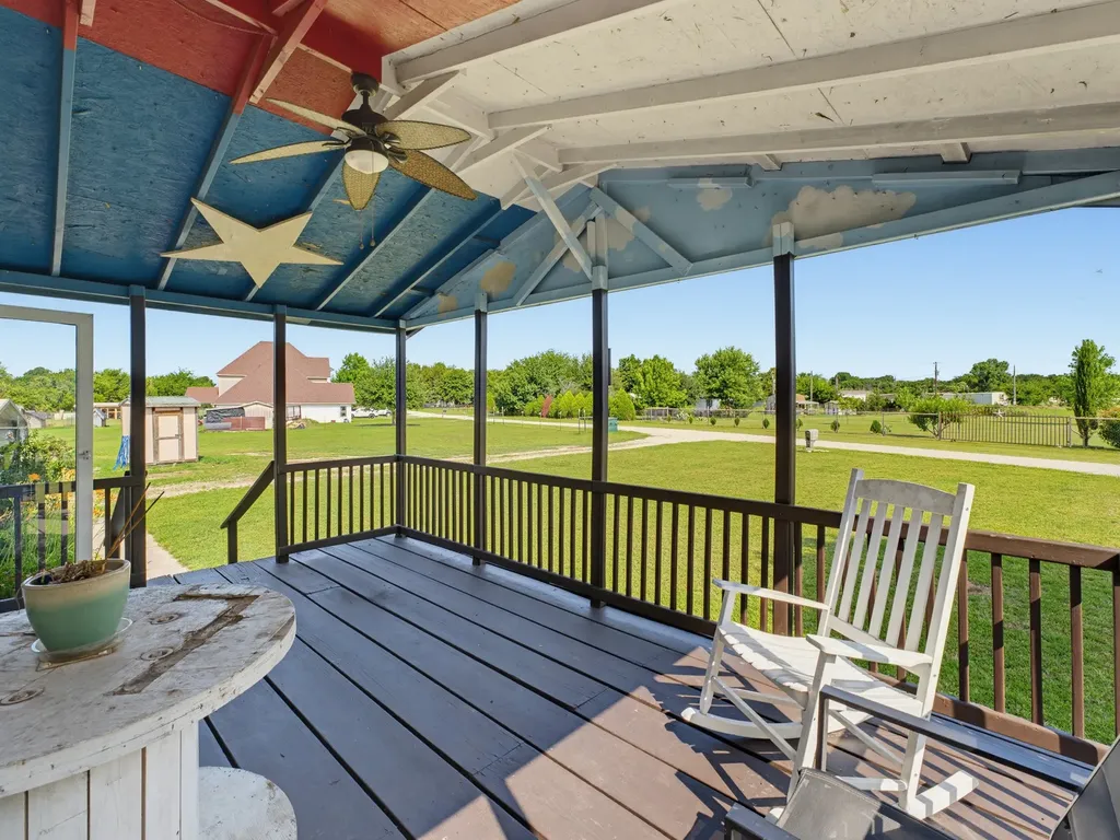 212 Private Road 1307 Bridgeport TX 76426