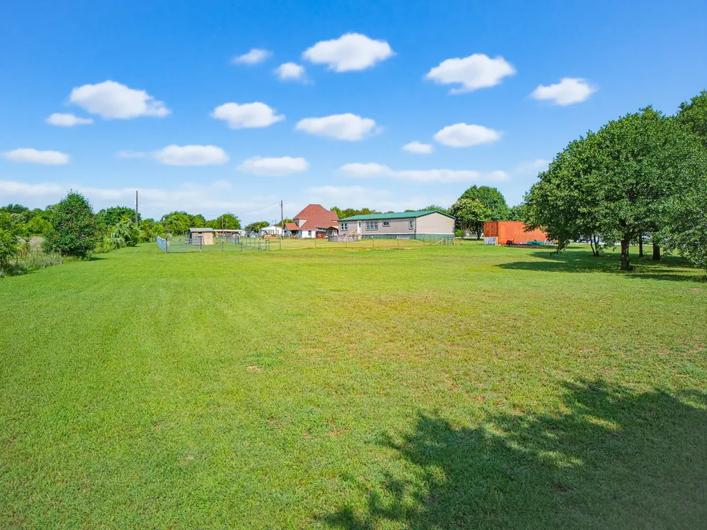 212 Private Road 1307 Bridgeport TX 76426