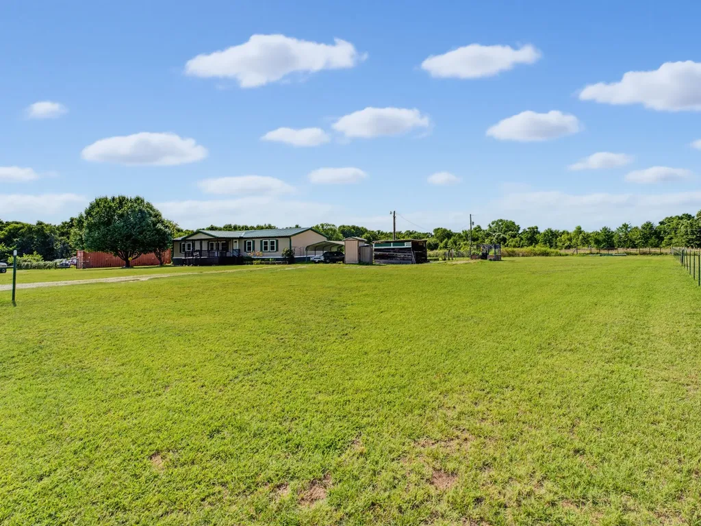 212 Private Road 1307 Bridgeport TX 76426