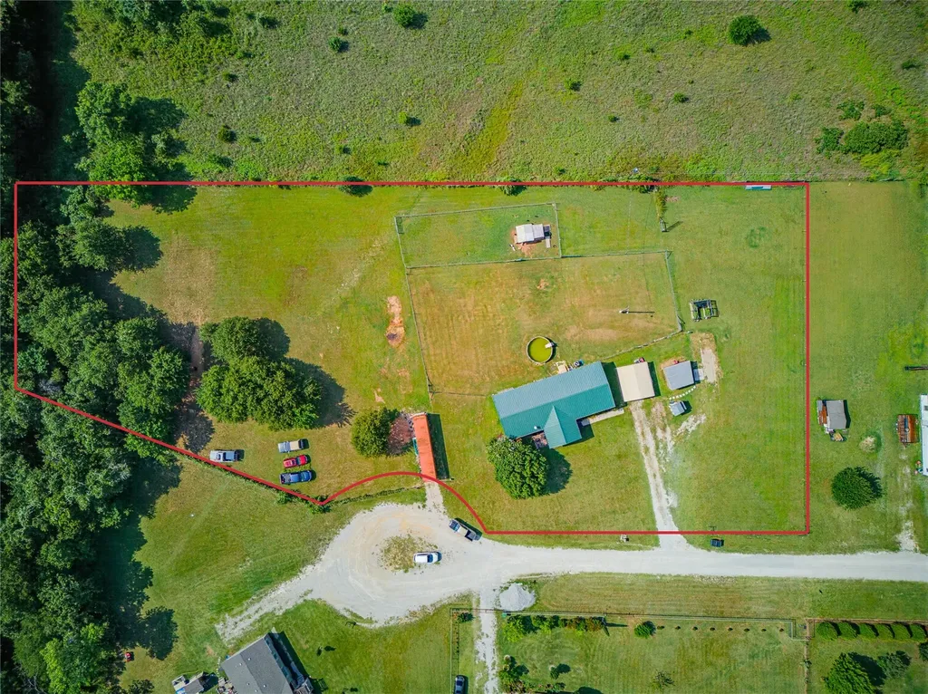 212 Private Road 1307 Bridgeport TX 76426