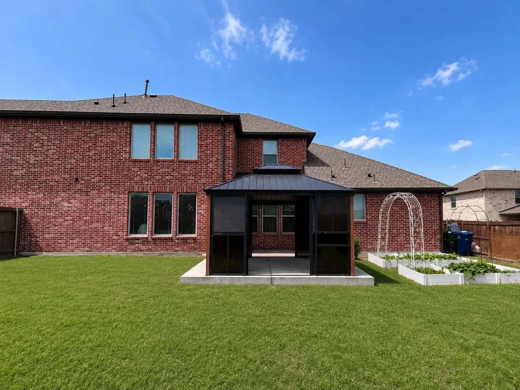 1414 Haybale Lane Garland TX 75042