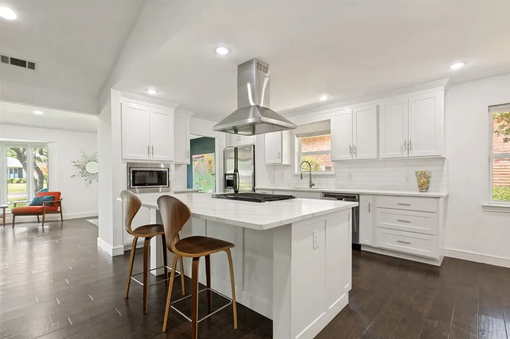2 Vista Cliff Place Richardson TX 75080