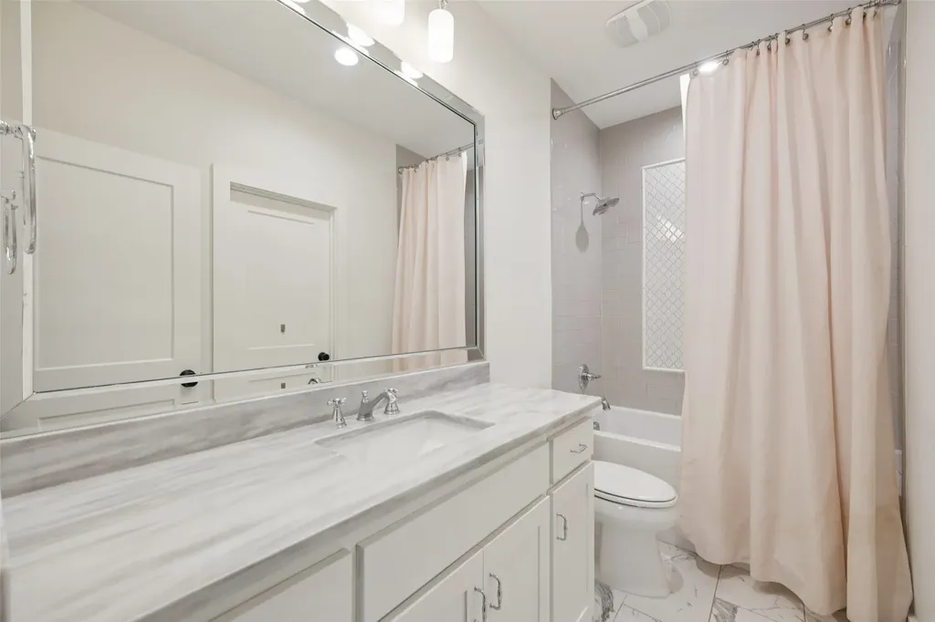 7025 County Road 202 Mckinney TX 75071