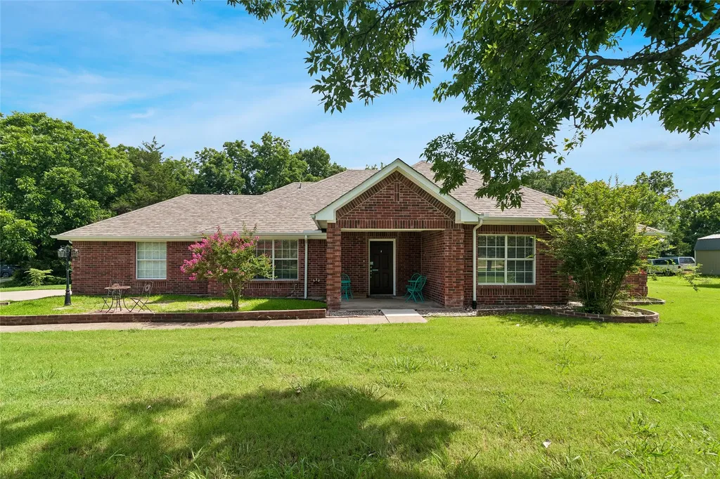 855 Cross Timbers Drive Lowry Crossing TX 75069