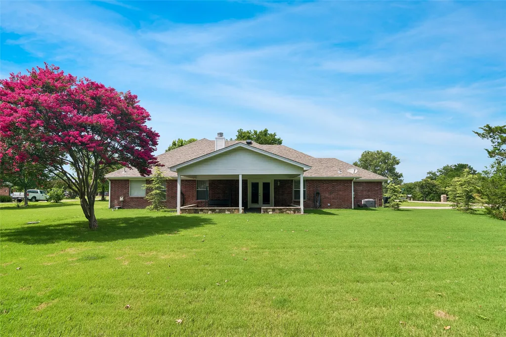855 Cross Timbers Drive Lowry Crossing TX 75069