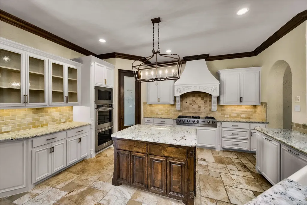 1739 Bison Meadow Lane Heath TX 75032
