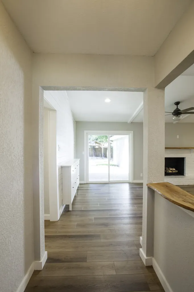 3346 Townsend Drive Dallas TX 75229