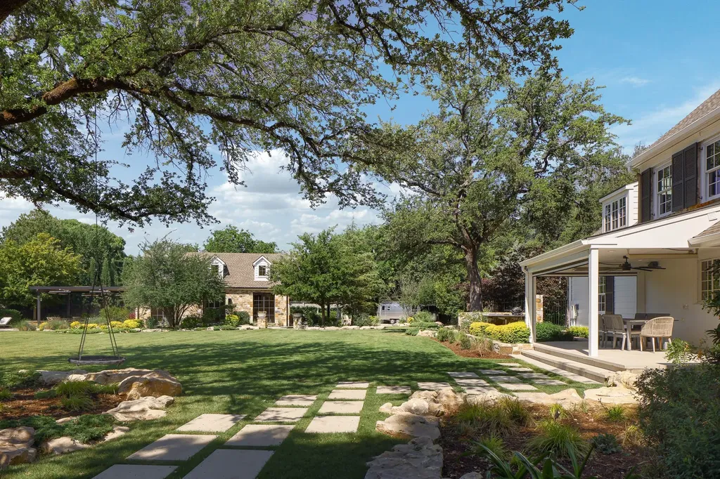 4506 Isabella Lane Dallas TX 75229