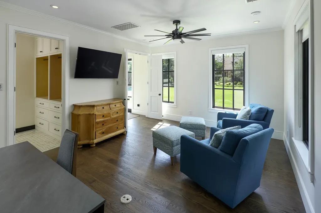 4506 Isabella Lane Dallas TX 75229