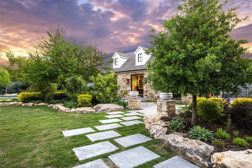 4506 Isabella Lane Dallas TX 75229