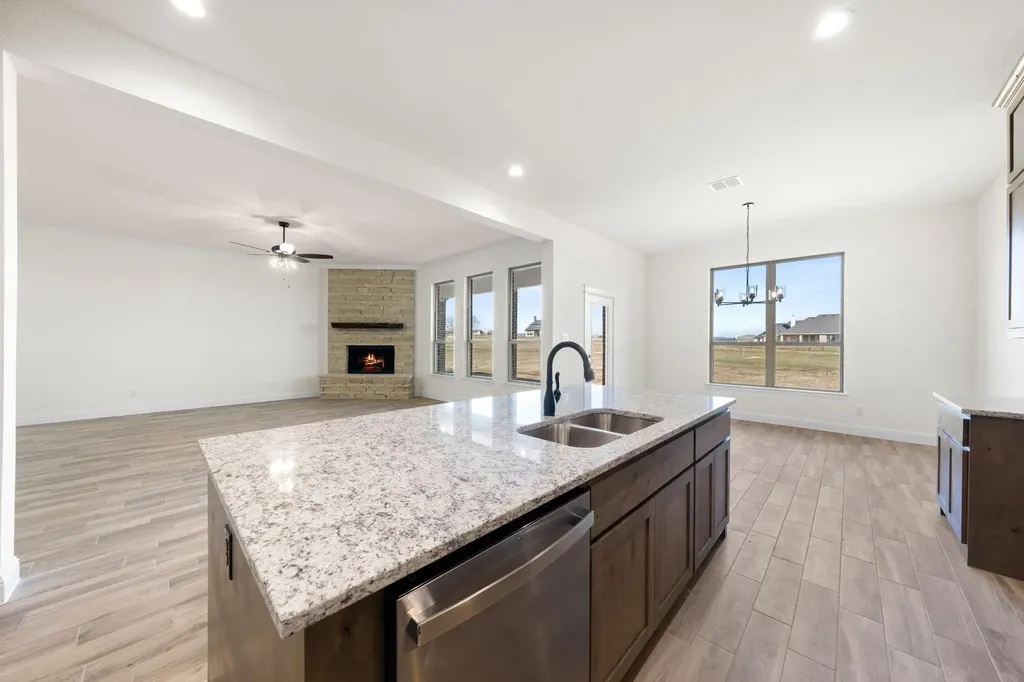 440 Paradise Ridge Drive Waxahachie TX 75167