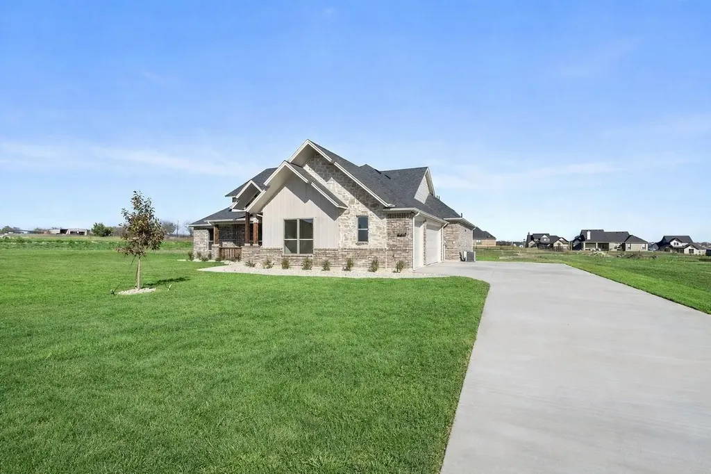 440 Paradise Ridge Drive Waxahachie TX 75167