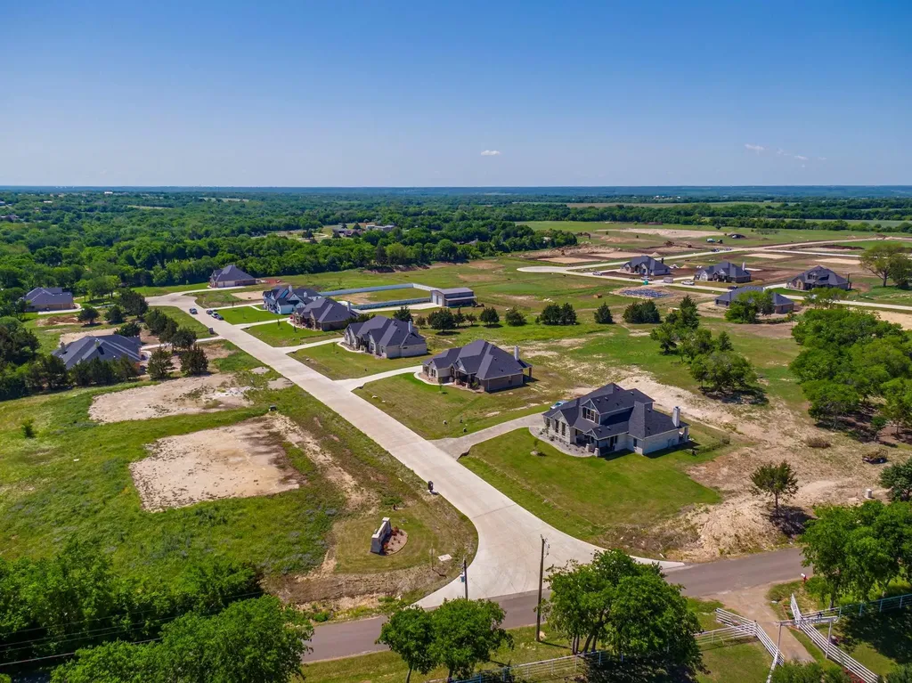440 Paradise Ridge Drive Waxahachie TX 75167