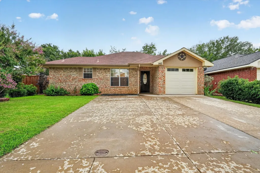 1412 Paco Trail Denton TX 76209