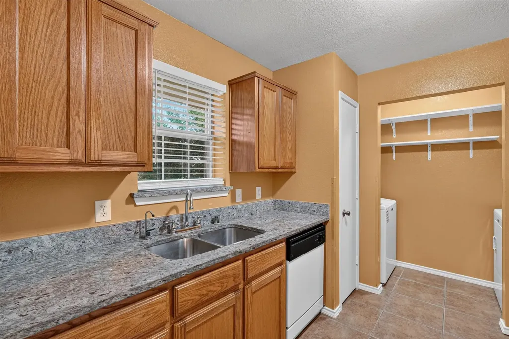 1412 Paco Trail Denton TX 76209