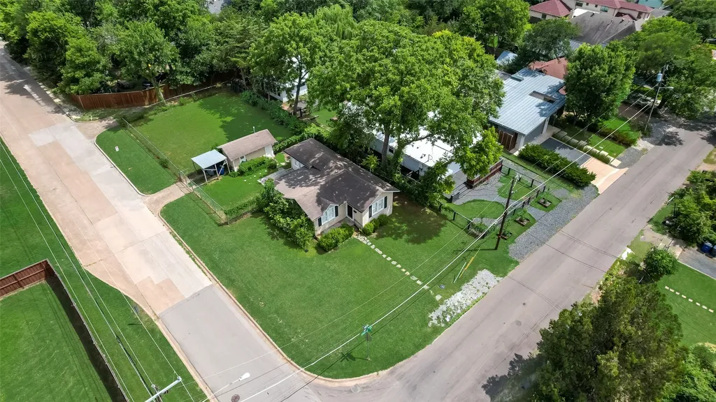 9034 Groveland Drive Dallas TX 75218