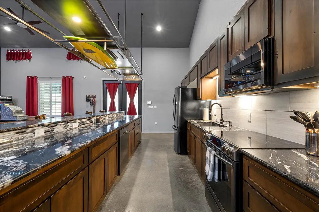 289 Cr 4275 Clifton TX 76634