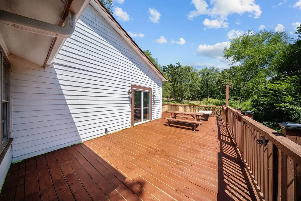 203 Farmer Drive Malakoff TX 75148