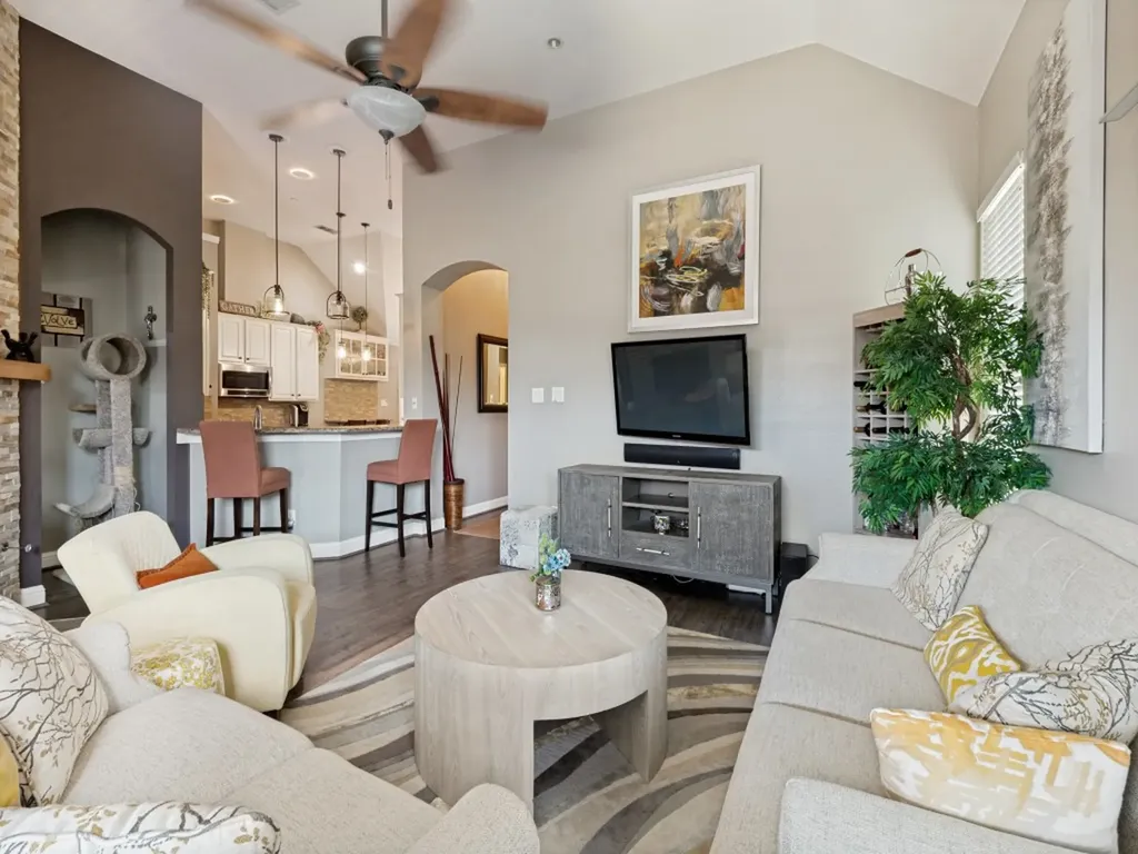 438 Southridge Way Irving TX 75063