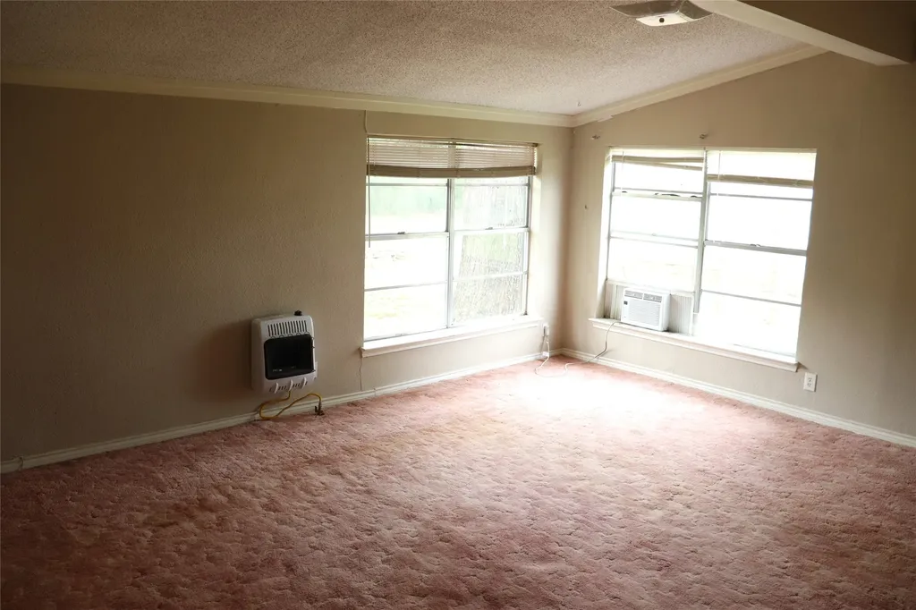 4366 E Interstate 30 Campbell TX 75422