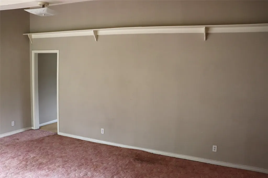 4366 E Interstate 30 Campbell TX 75422
