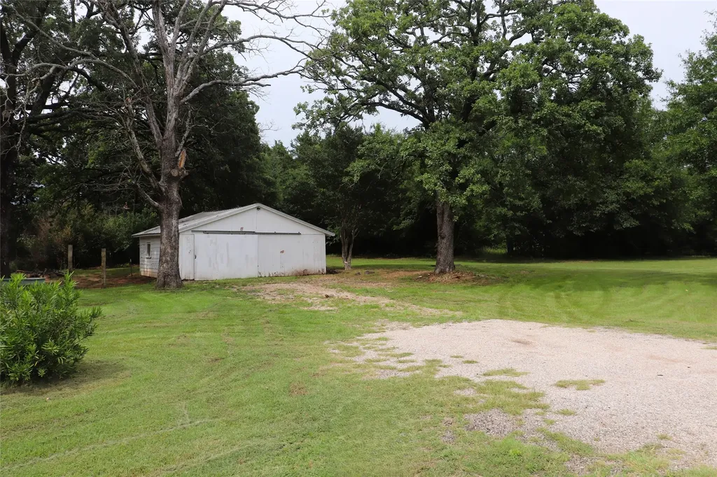 4366 E Interstate 30 Campbell TX 75422