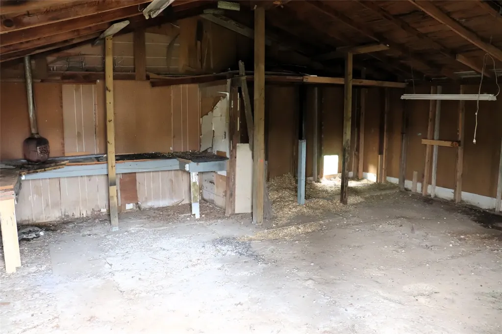 4366 E Interstate 30 Campbell TX 75422