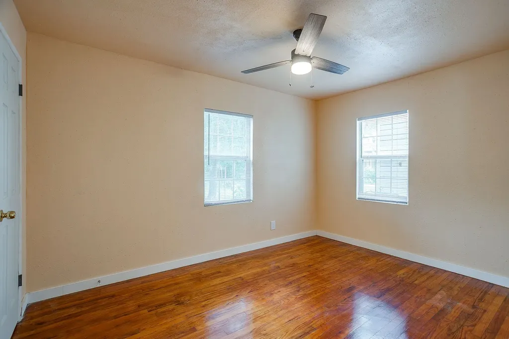 5711 Margewood Drive Dallas TX 75236