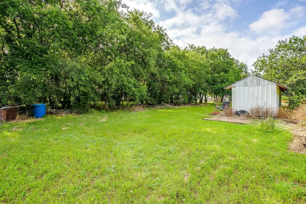 5711 Margewood Drive Dallas TX 75236