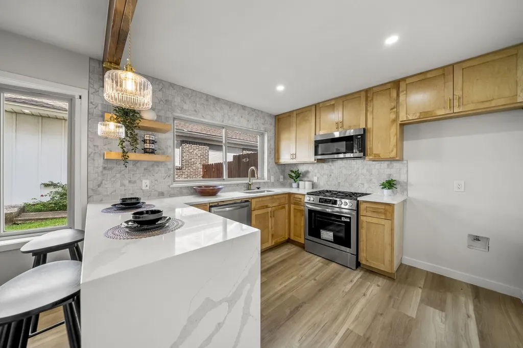 3654 Ridgebriar Drive Dallas TX 75234