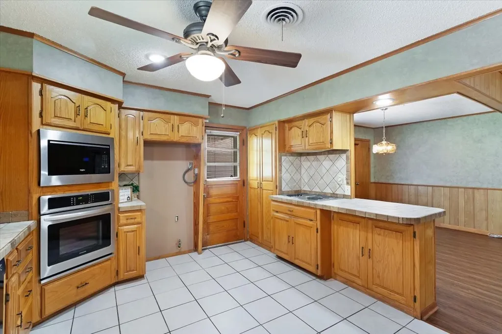 101 N Burdette Avenue Sherman TX 75090