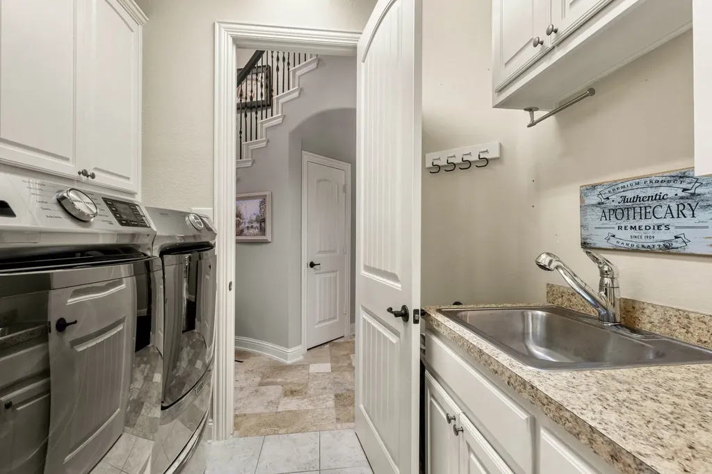 416 Grail Castle Drive Lewisville TX 75056